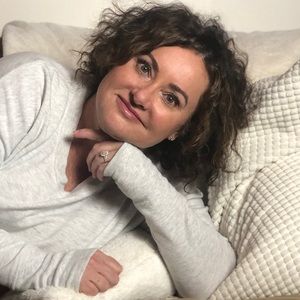 Meet your Posher, Deborah